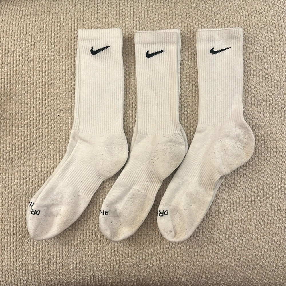 3 Pairs Nike Everyday Plus Cushioned Crew Socks - White